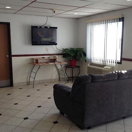 Super 8 By Wyndham Winchester Va Extérieur photo