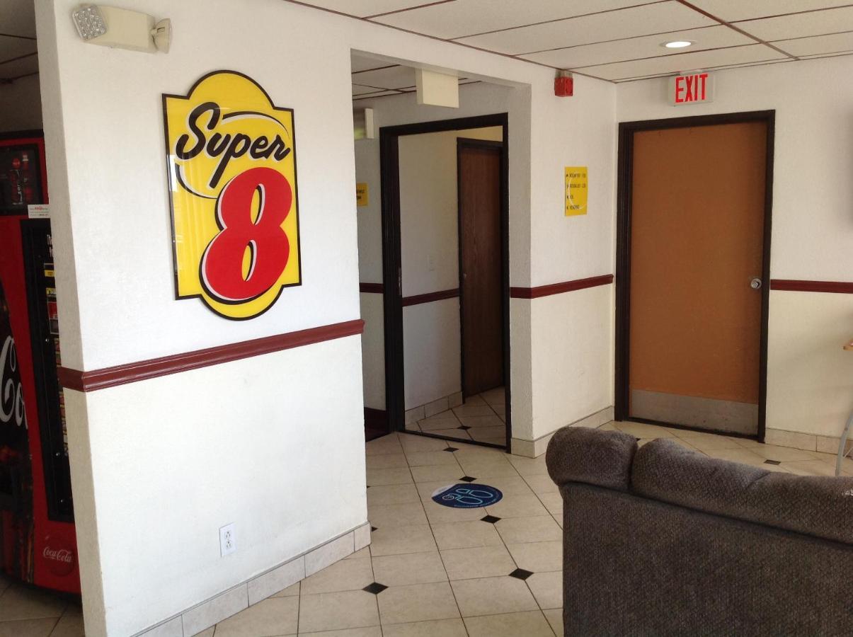 Super 8 By Wyndham Winchester Va Extérieur photo