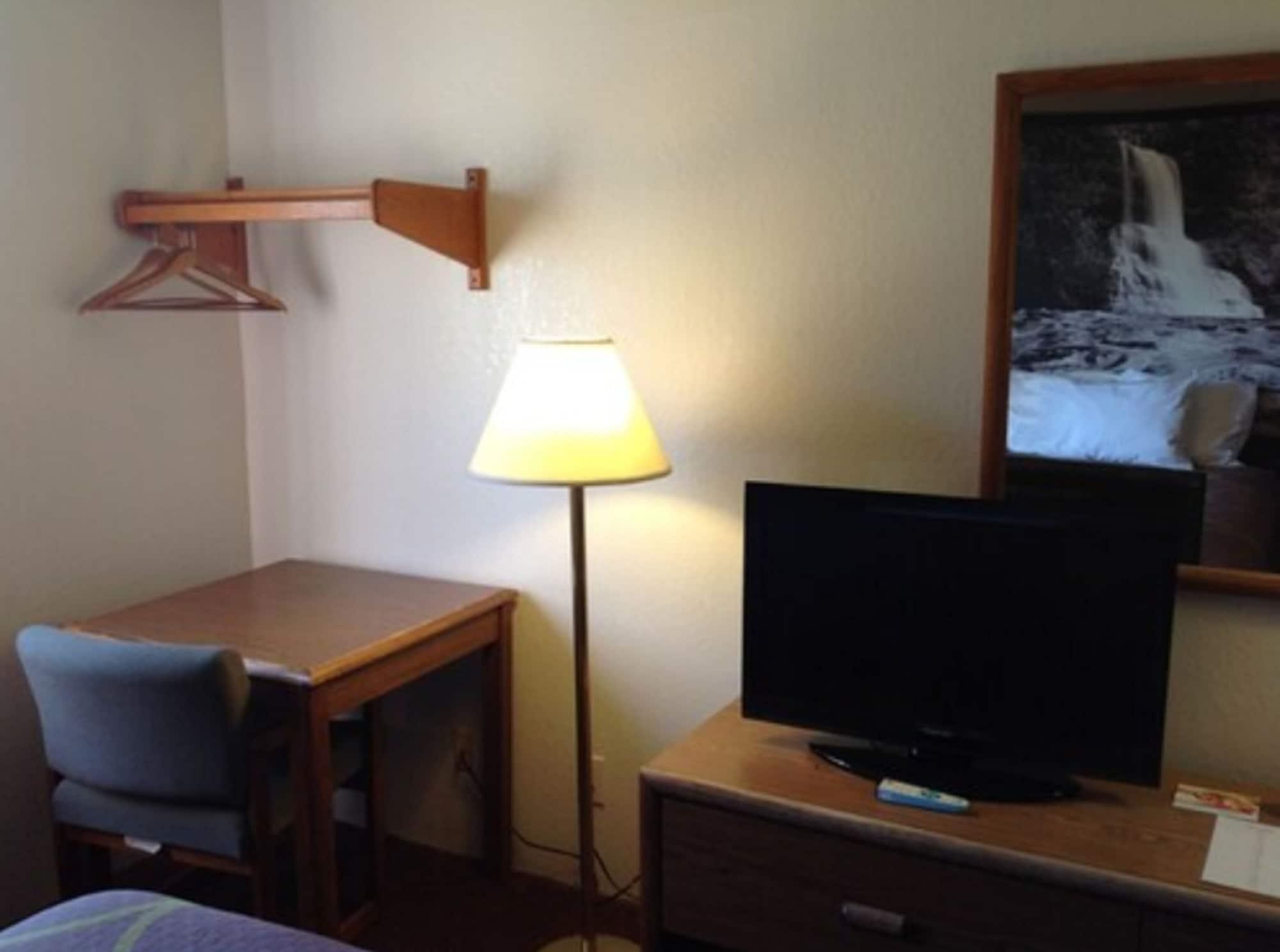 Super 8 By Wyndham Winchester Va Extérieur photo